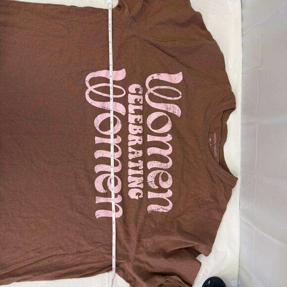 Grayson Threads Women Celebrating Women Graphic T-Shirt Brown Pink Size L - Picture 5 of 6